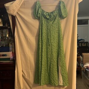 KUTUMAI GREEN FLORAL DRESS